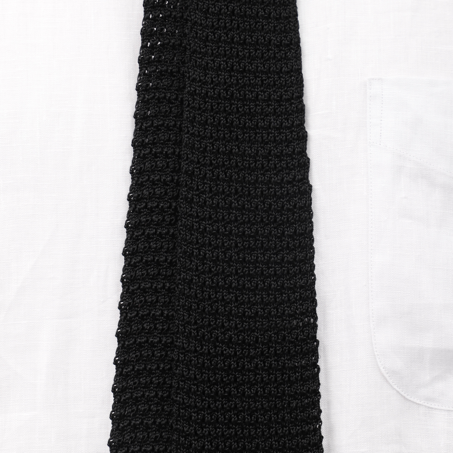Arrow Knit Tie