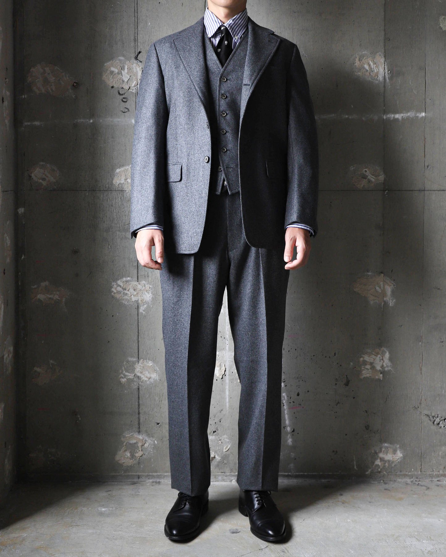 Ivy Basic Suits Canonico