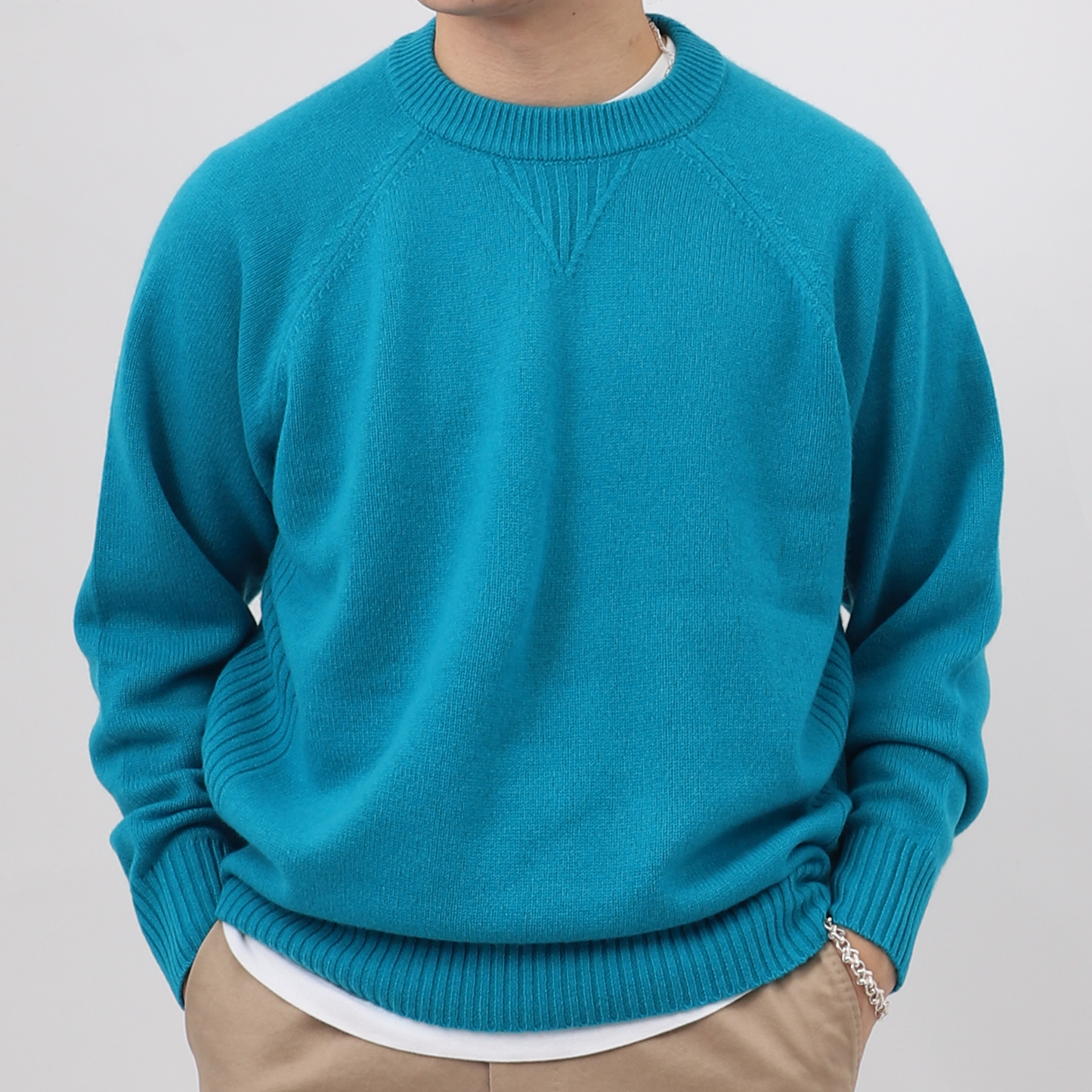 Ivy Crew Neck Cashmere Sweater