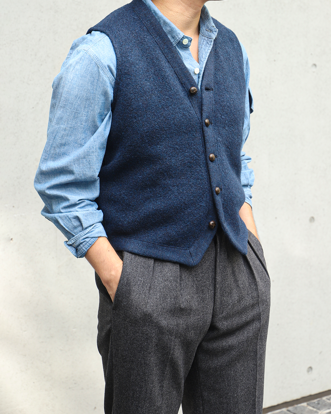 Curator Vest