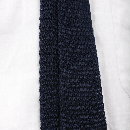 Arrow Knit Tie