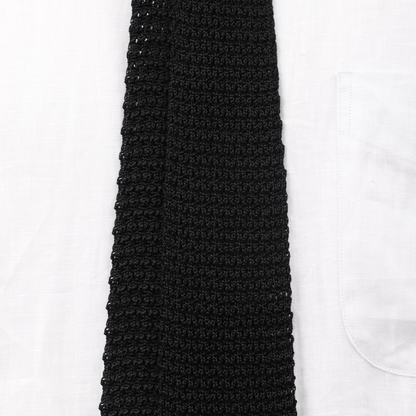 Arrow Knit Tie