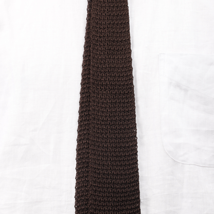 Arrow Knit Tie
