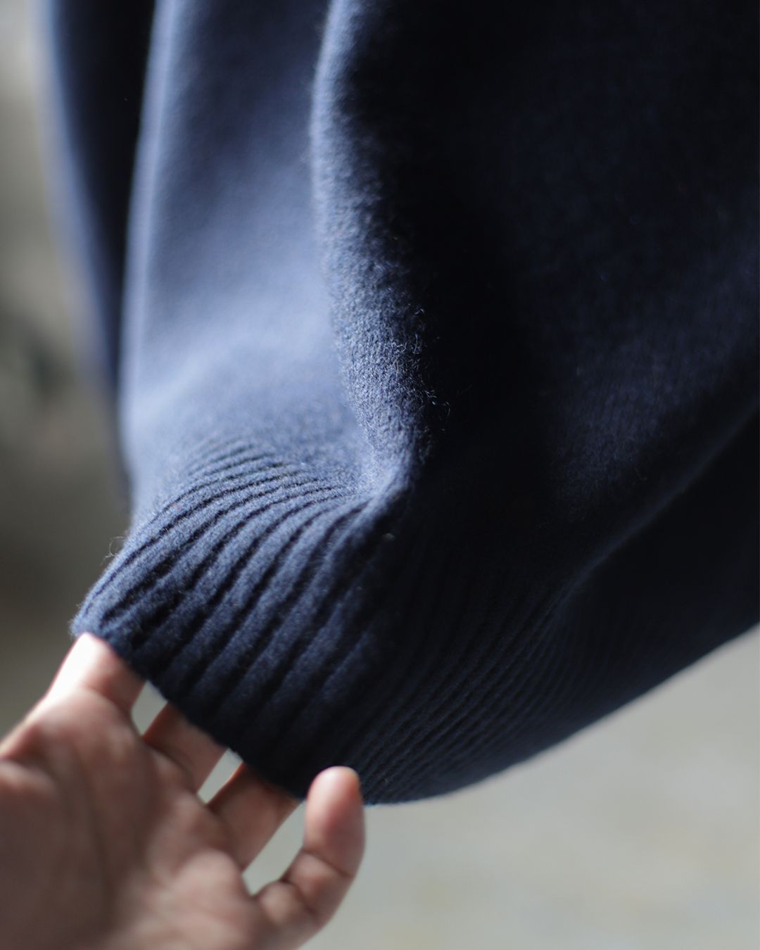 Ivy Crew Neck Cashmere Sweater