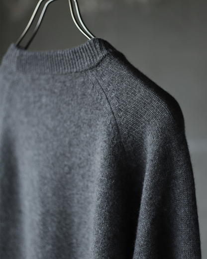 Ivy Crew Neck Cashmere Sweater