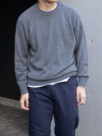 Ivy Crew Neck Cashmere Sweater