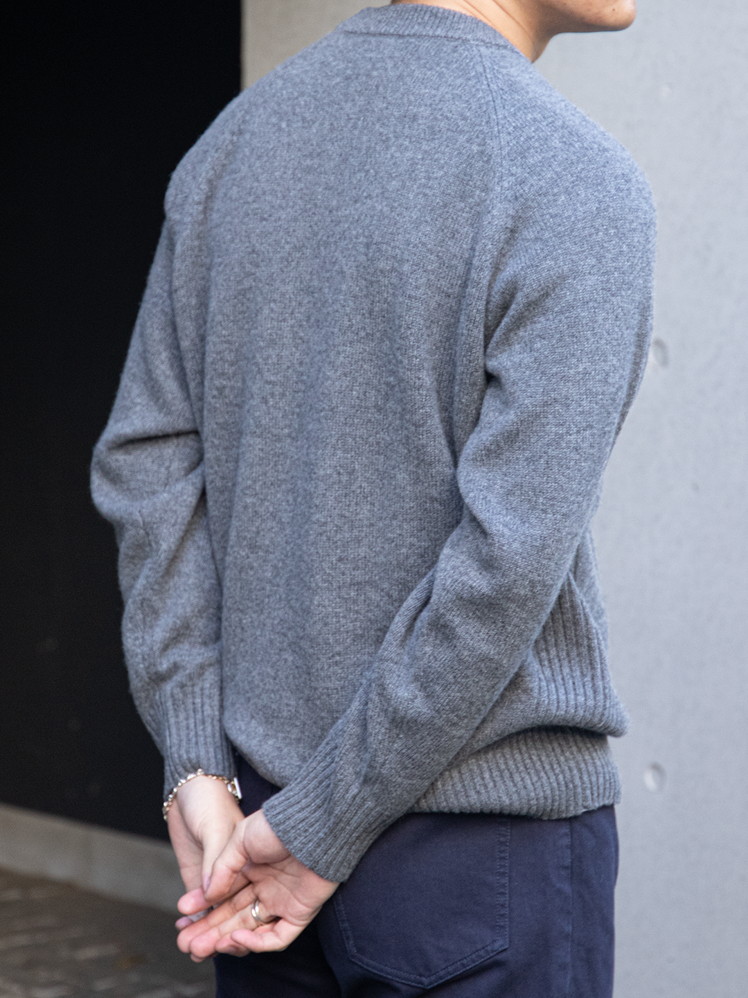 Ivy Crew Neck Cashmere Sweater