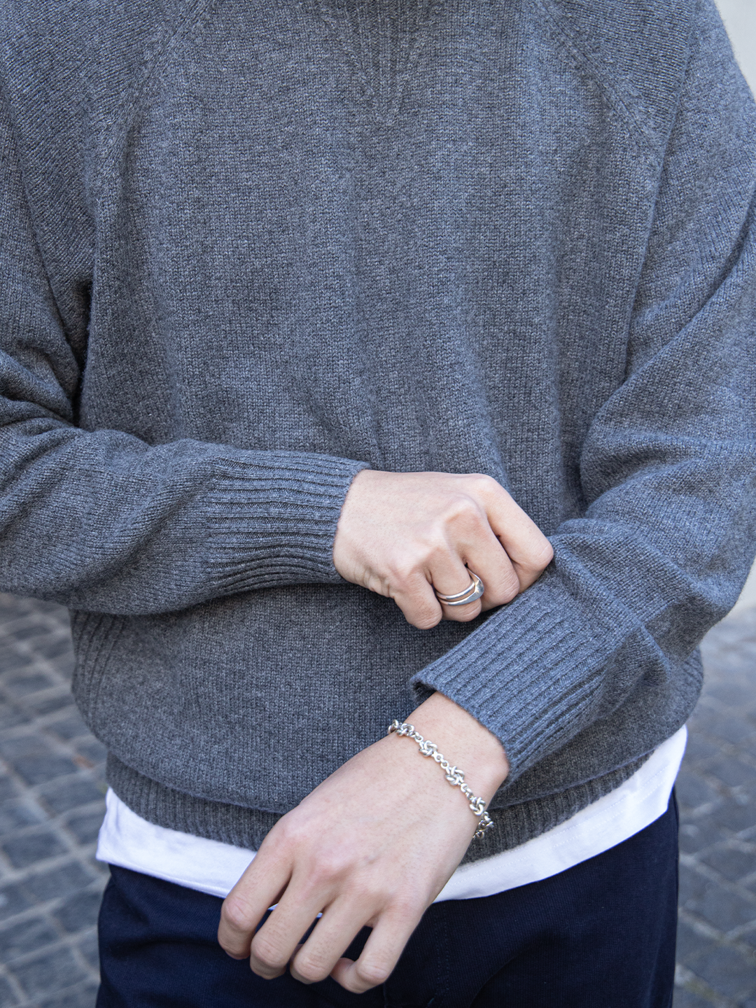 Ivy Crew Neck Cashmere Sweater