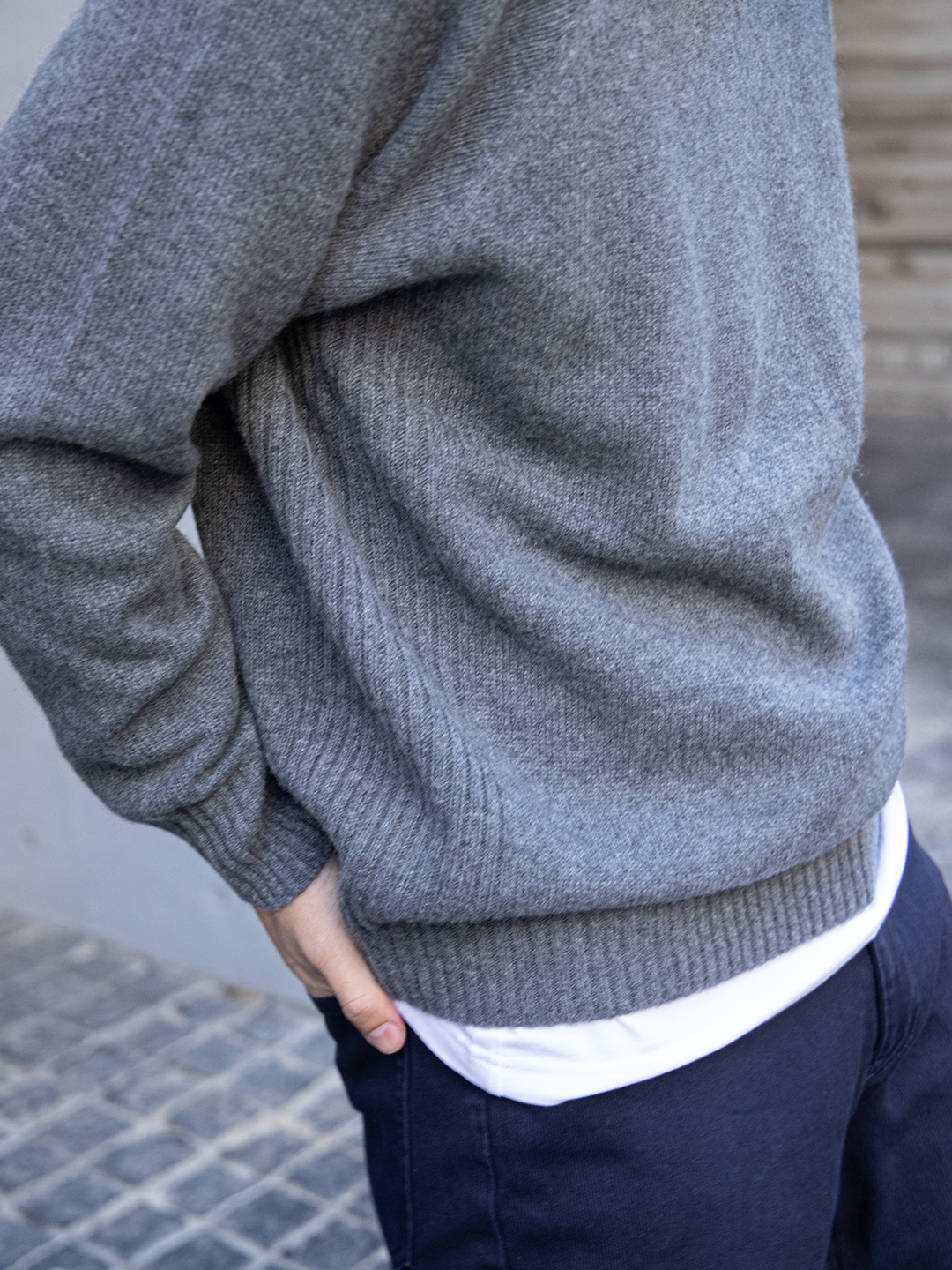 Ivy Crew Neck Cashmere Sweater